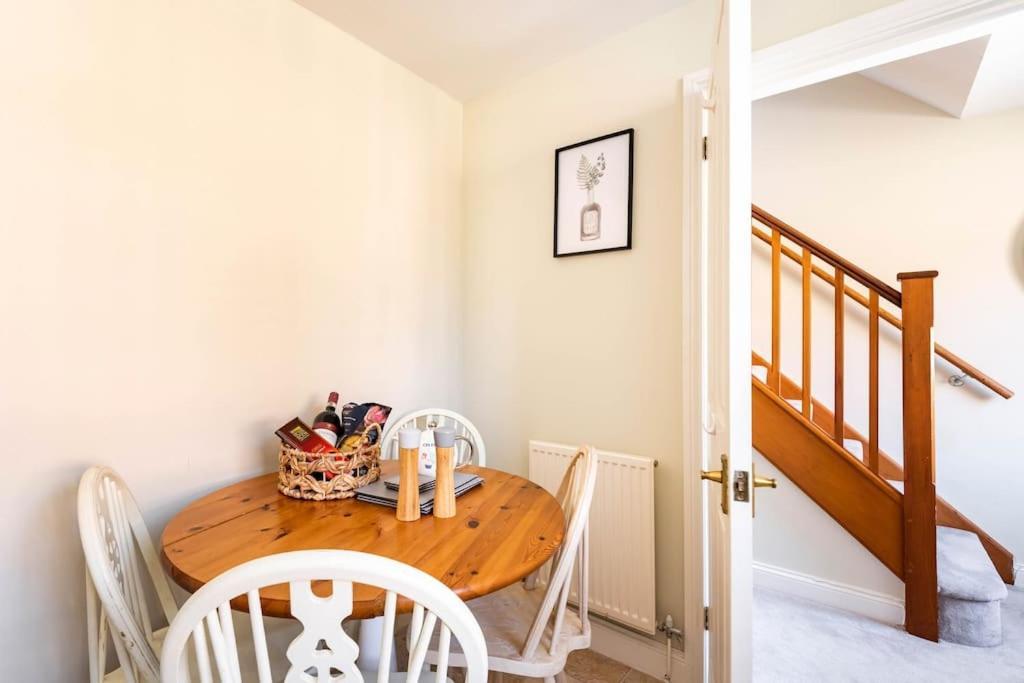 Central Village Cottage, The Corders Moreton-in-Marsh Ngoại thất bức ảnh